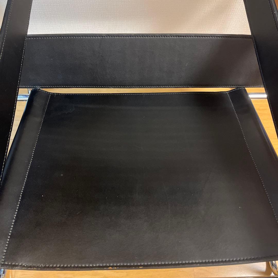 Gavina社刻印付き　ワシリーチェア