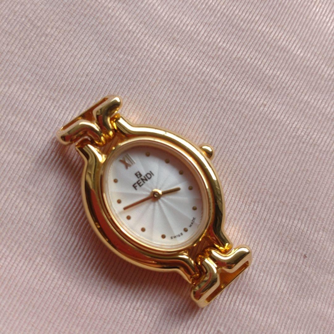 フェンディFENDI 腕時計　カメレオン （時計内部品交換済）レディース