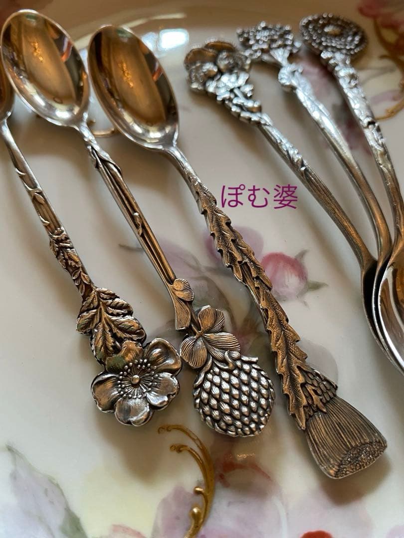 ①ティファニー／純銀スプーン12本組②③R.ドルトン＆コールポート／皿 各２枚