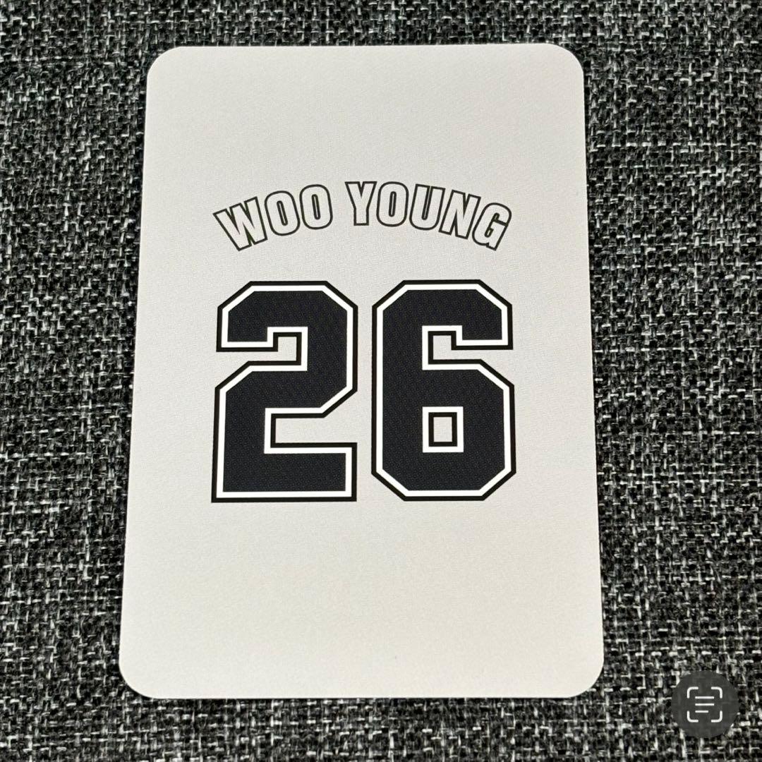 ATEEZ ヨーロッパ 限定 レプリカユニフォームトレカ ウヨン