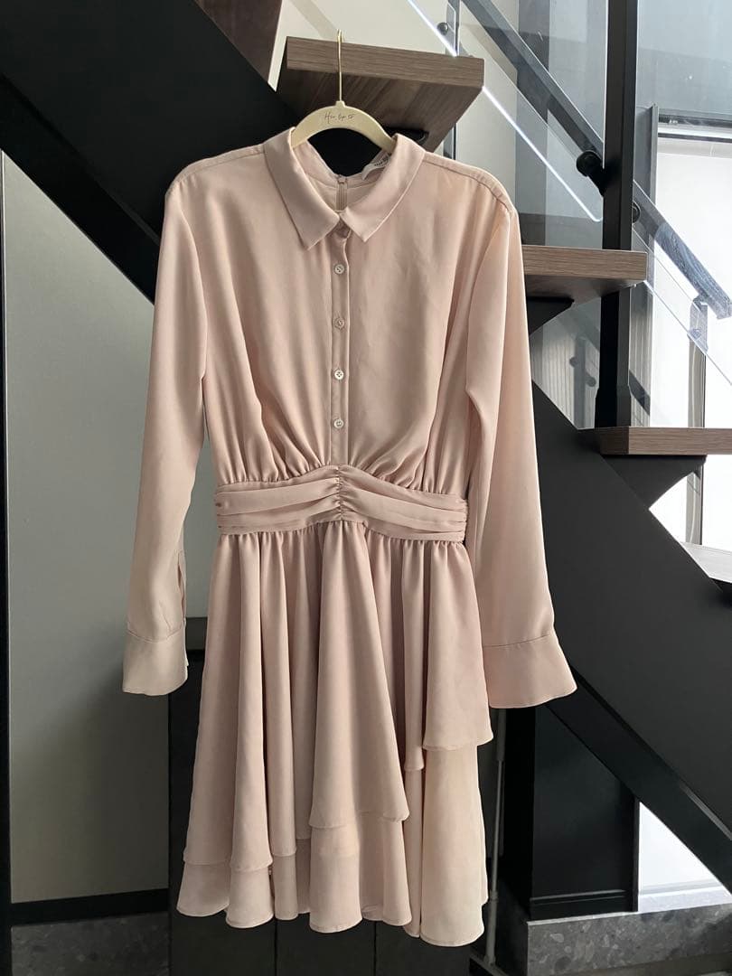 【美品】Her rip to ワンピース(ベージュピンク・M)