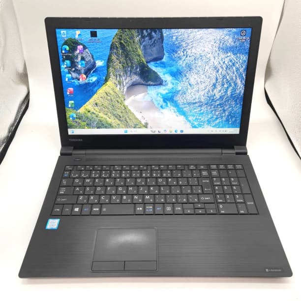 第8世代i3 バッテリ◎ 15 東芝 8GB SSD128GB オフィス