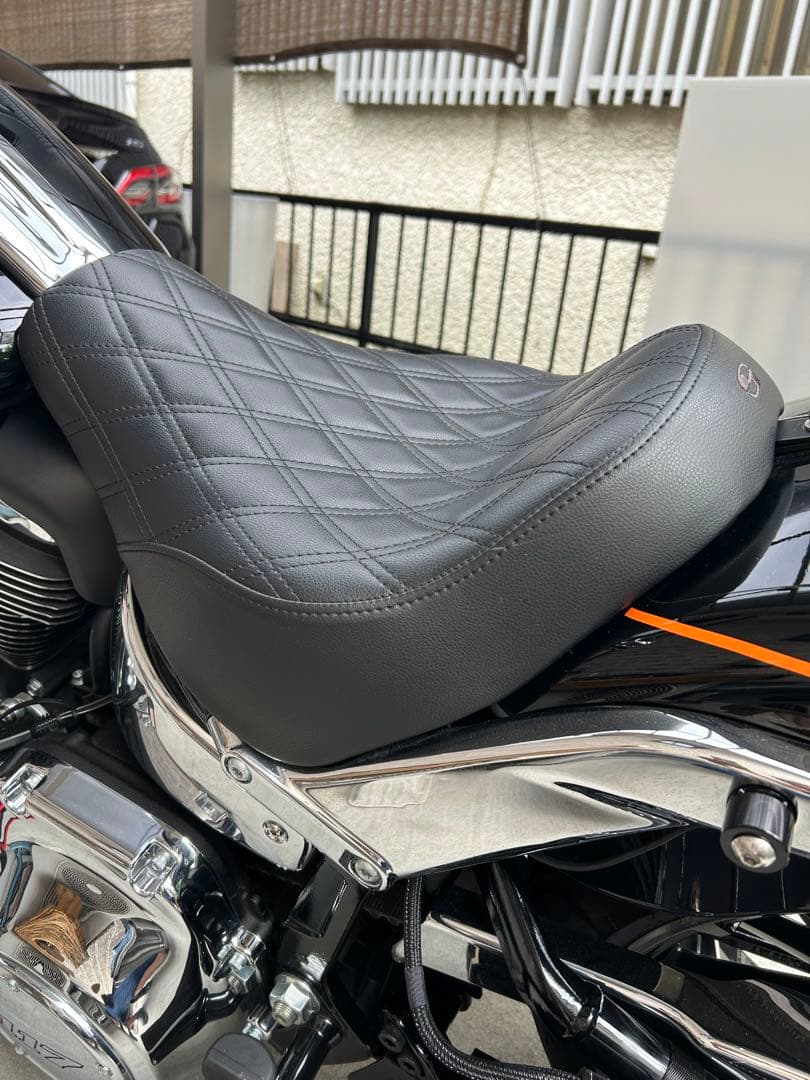 ハーレー　サドルマンシート　ブレイクアウト