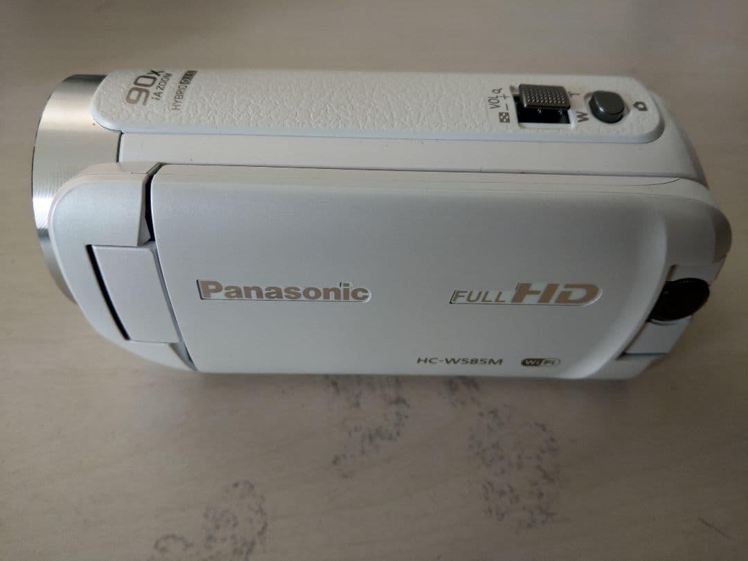 ビデオカメラ Panasonic HC-W585M-W