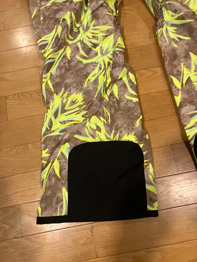 THE NORTH FACE スノーオーバーオール 大きいsizeXL 総柄