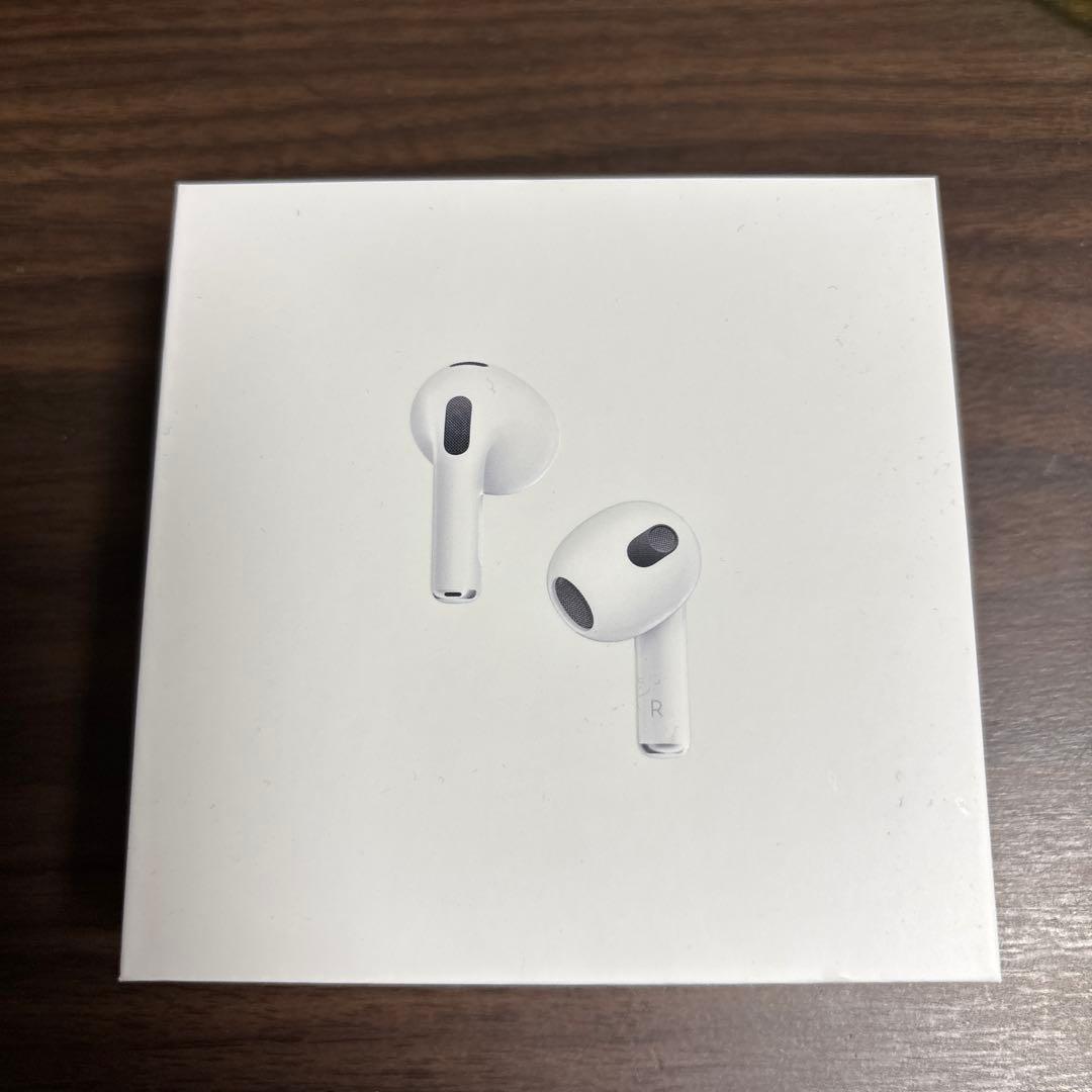 AirPods 第3世代 MagSafe充電ケース付き