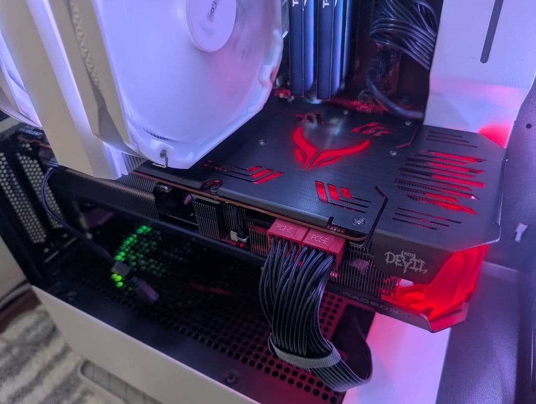 【ほぼ未使用】Red Devil AMD Radeon™ RX 6800 XT