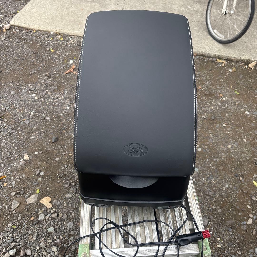 レンジローバー純正肘置き型冷蔵庫