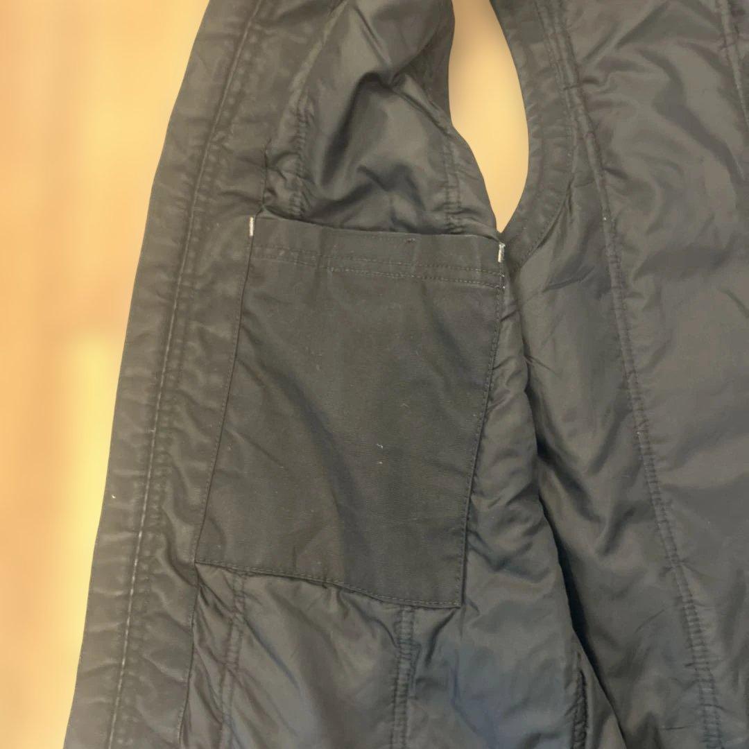 (値下げ可)carhartt ダック生地　ベスト　Mサイズ