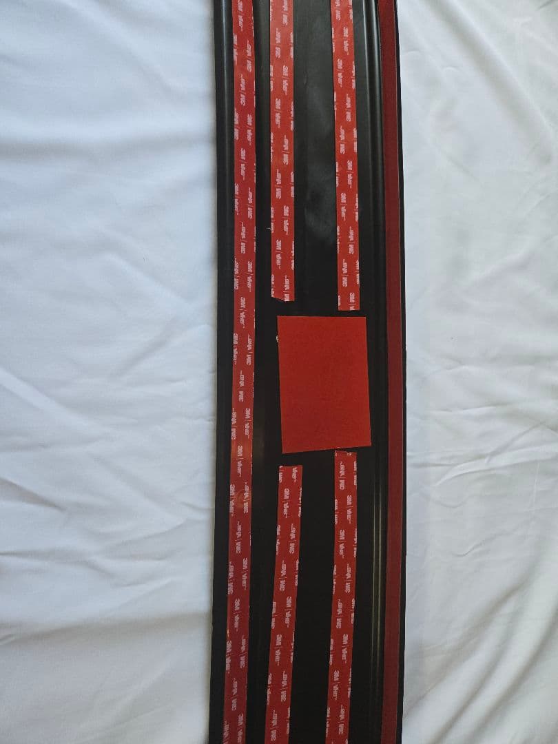 ディフェンダー ～2025 リアバンパーカバー傷防止 サテンブラック