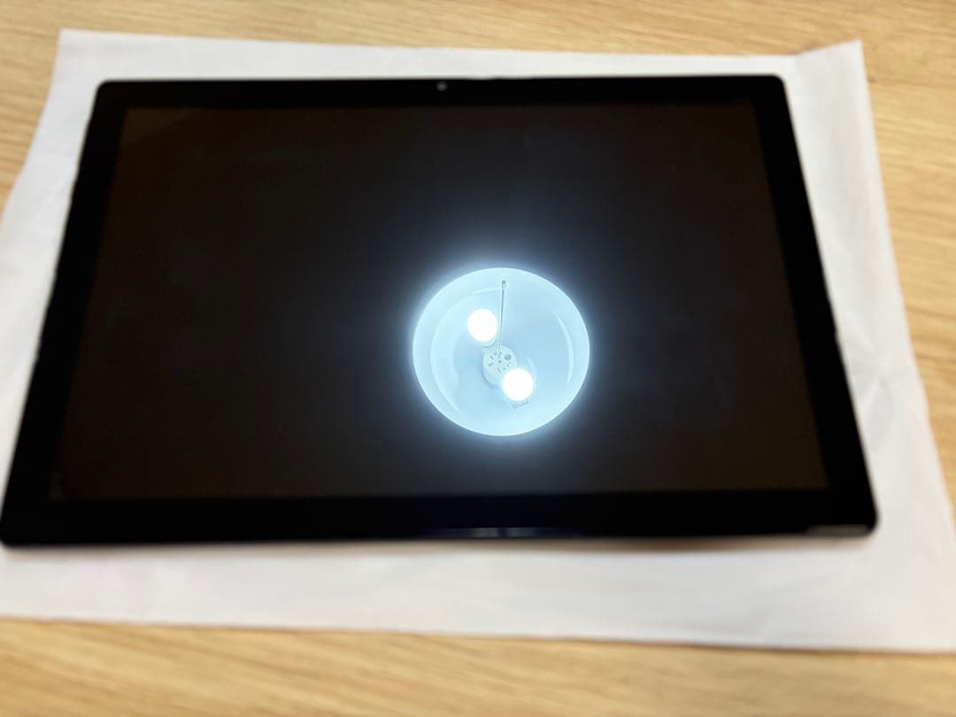 3COINS　10.1インチタブレット　スリコ