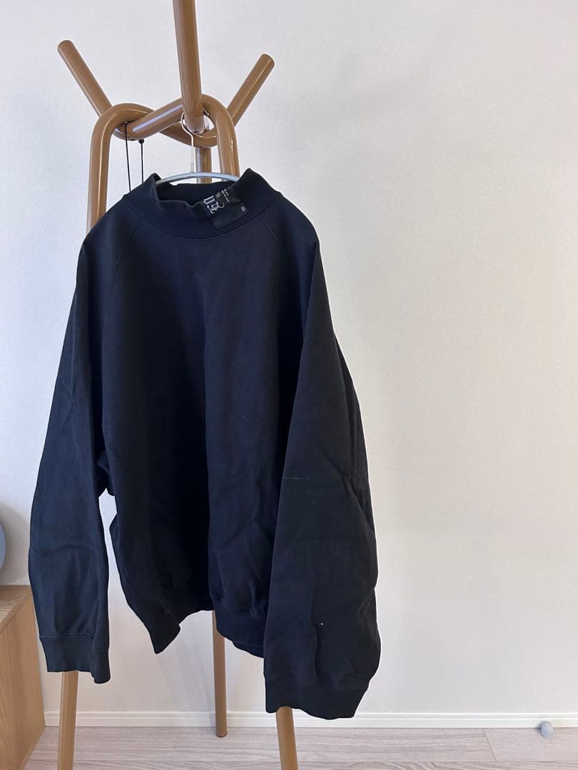 essay モックネック　吾亦紅別注