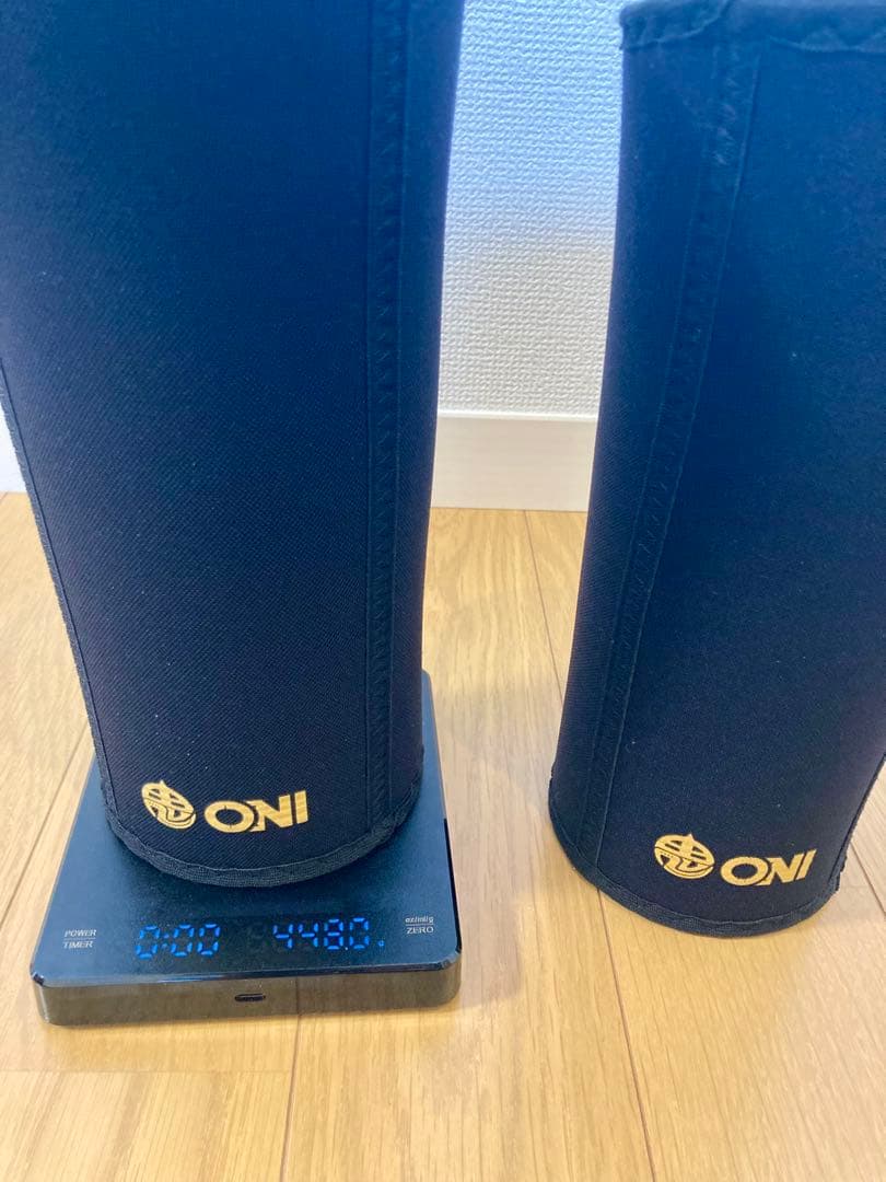 ONI KNEE SLEEVES PRO（Mサイズ） プロ系ニースリーブ S級