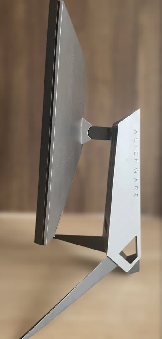 ALIENWARE ゲーミングモニターAW2518HF