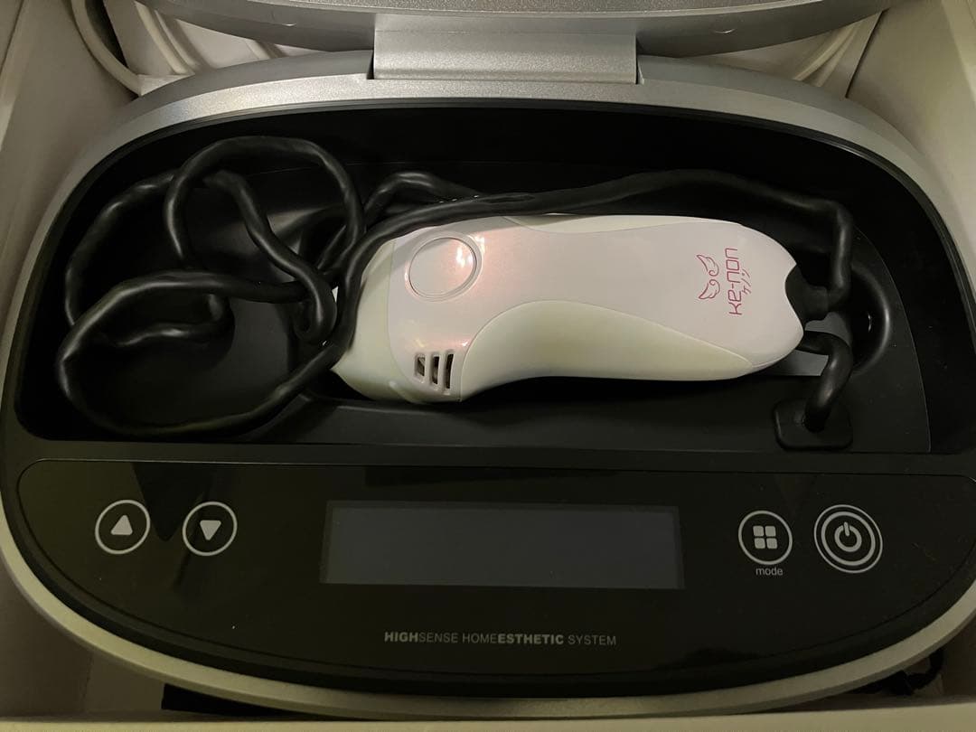 A*M様 【美品】ケノンke-non 脱毛器 ハイセンスホームエステシステムve