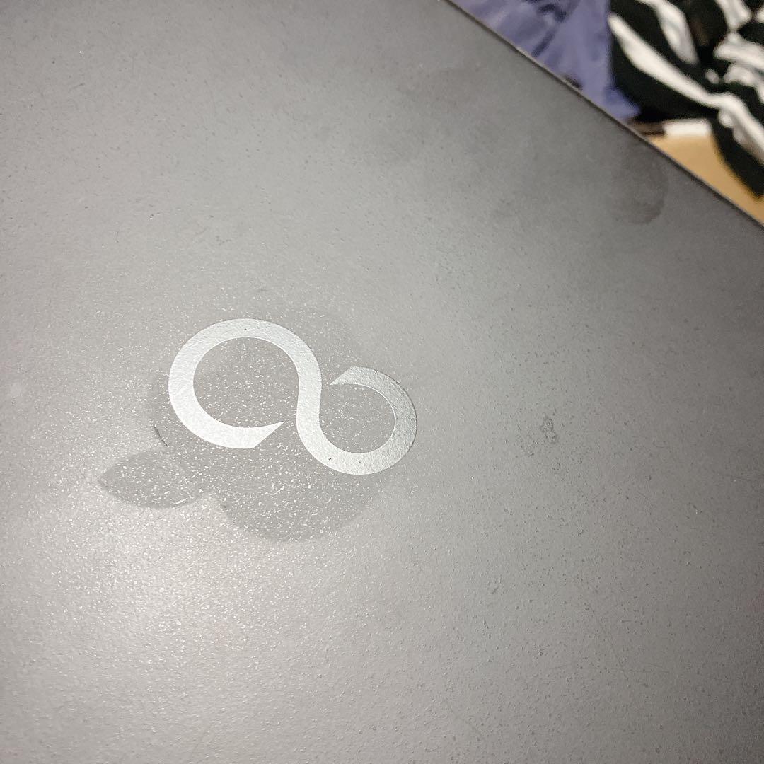 富士通 MU937 Win11　超軽量 サクサクSSD 13.3インチ ノート