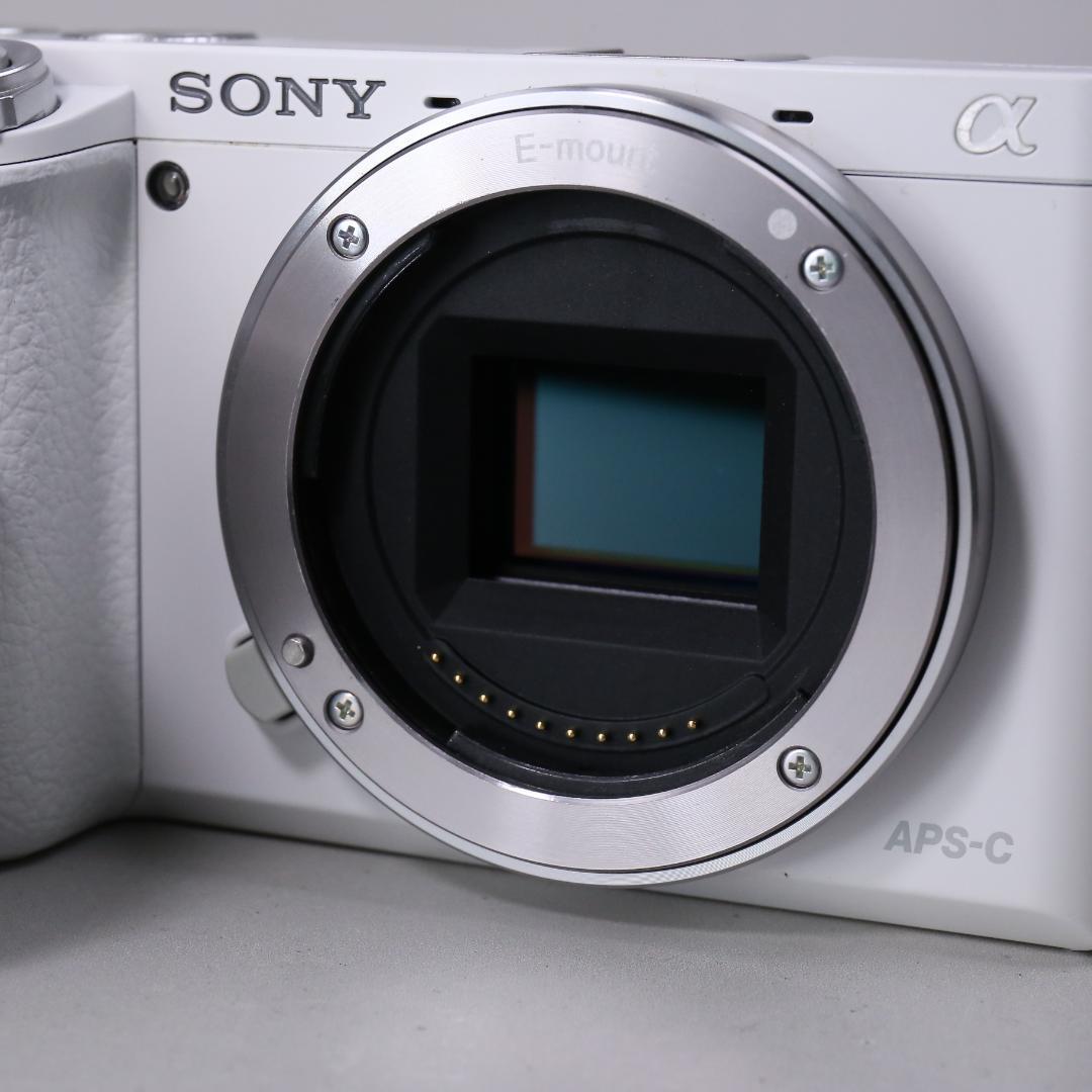 ☆ショット7905回☆SONY a6000 標準ズーム ホワイト　＃401