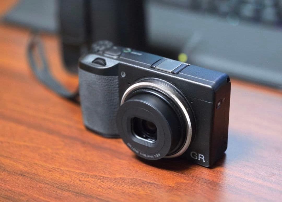 n*n様 RICOH GRⅢ コンパクトデジタルカメラ 約2800枚