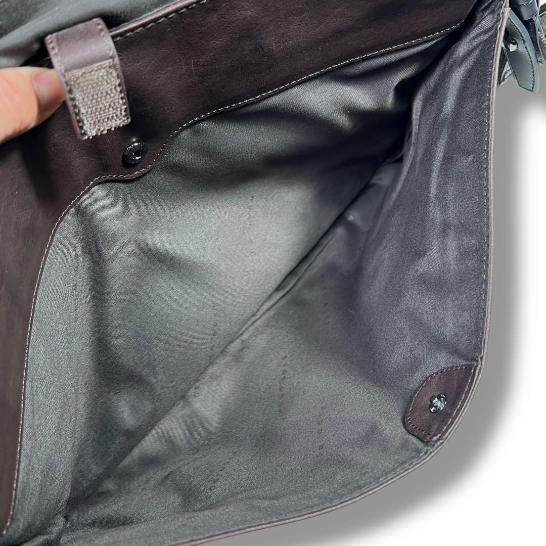 HUGO BOSS ヒューゴボス オールレザー メッセンジャーバッグ ショルダー