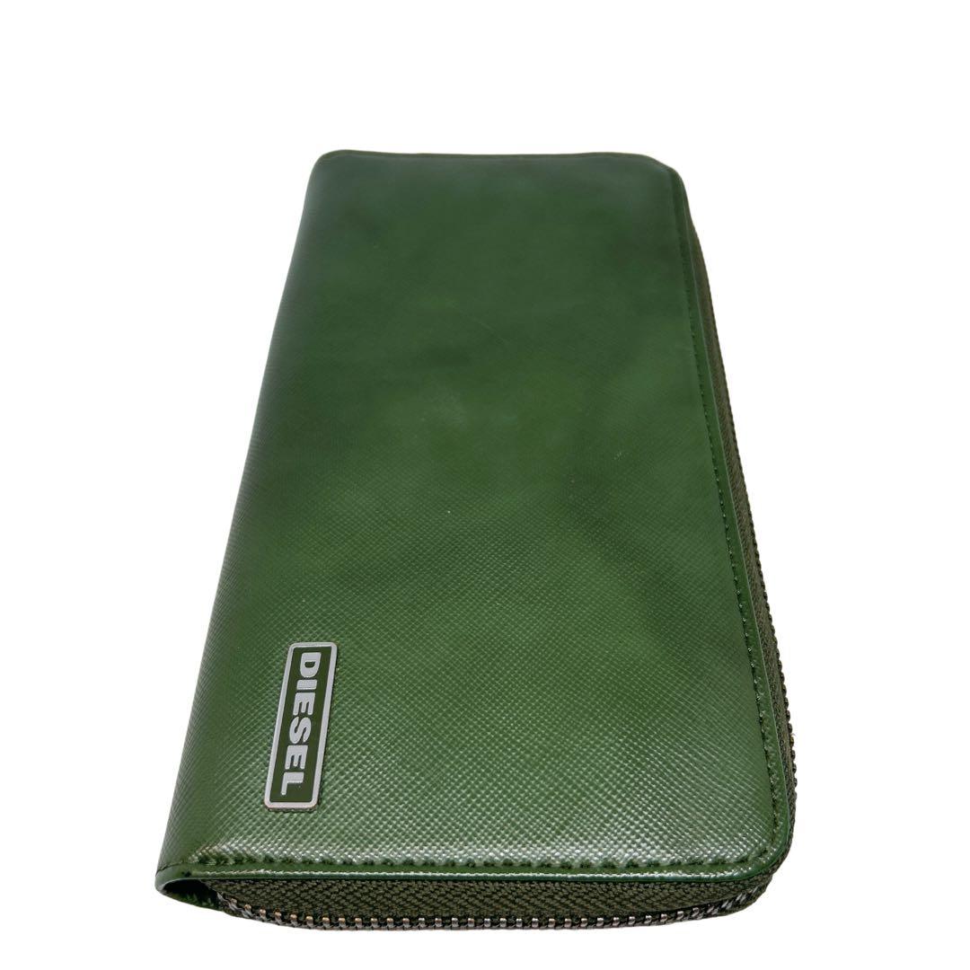 DIESEL☆美品 長財布 グリーン お洒落 ラウンドファスナー 人気カラー