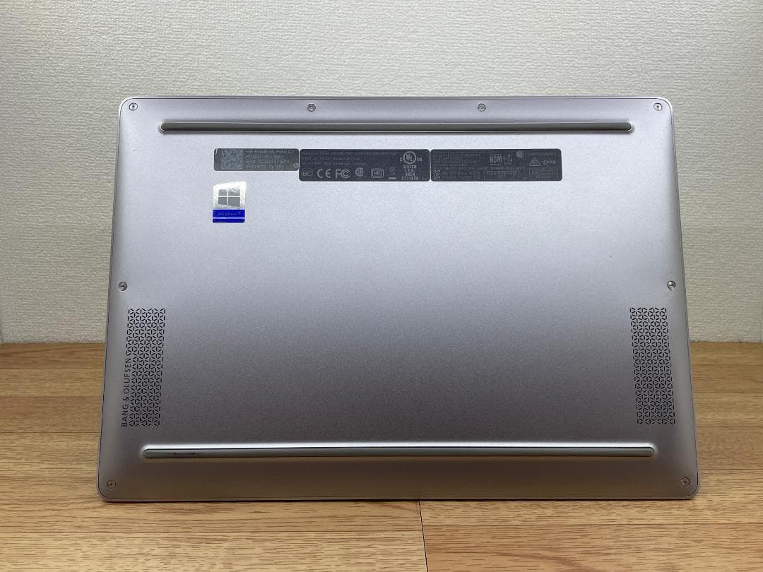 XJ：EliteBook Folio Win11 m5 SSD Office