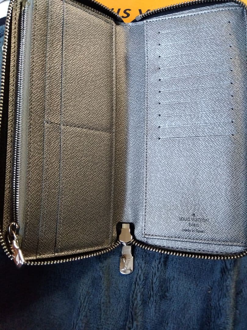 LOUIS VUITTON ジッピーウォレット　ヴェルティカル　タイガラマ