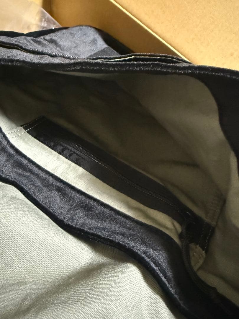 Supreme Velvet Small Messenger Bag ブラック