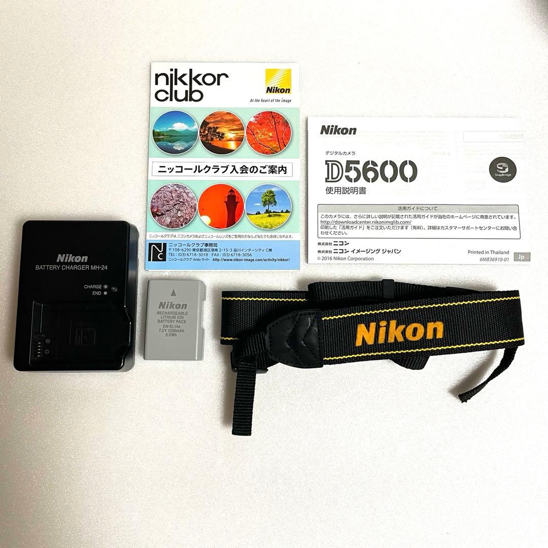 美品 Nikon ニコン D5600 デジタル一眼レフカメラ ダブルズームキット