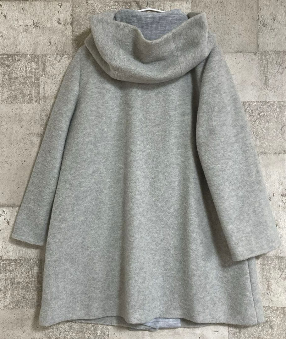 美品ROSE TIARA フーデットコート　ライトグレー　サイズ46 ダッフル