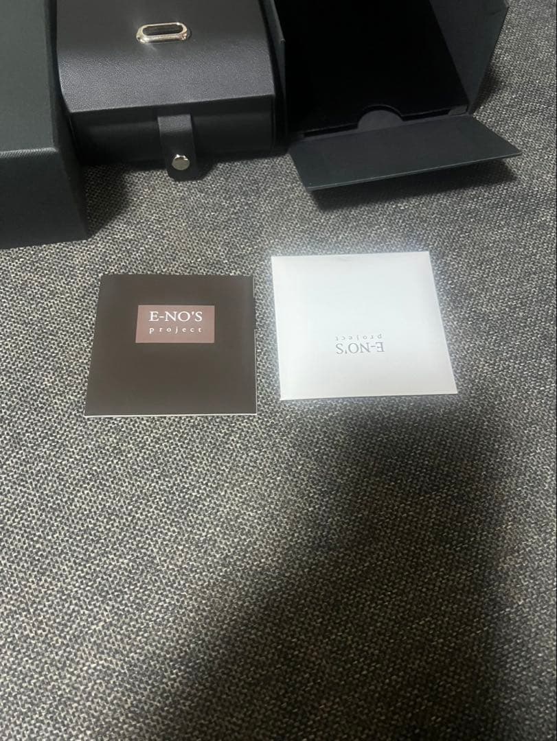 イーノスネックレス