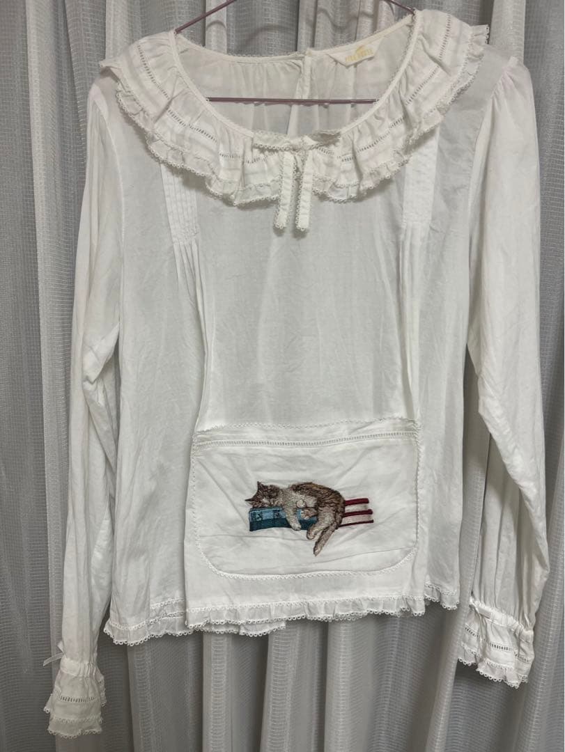 ピンクハウス　書斎の猫たち　ブラウス