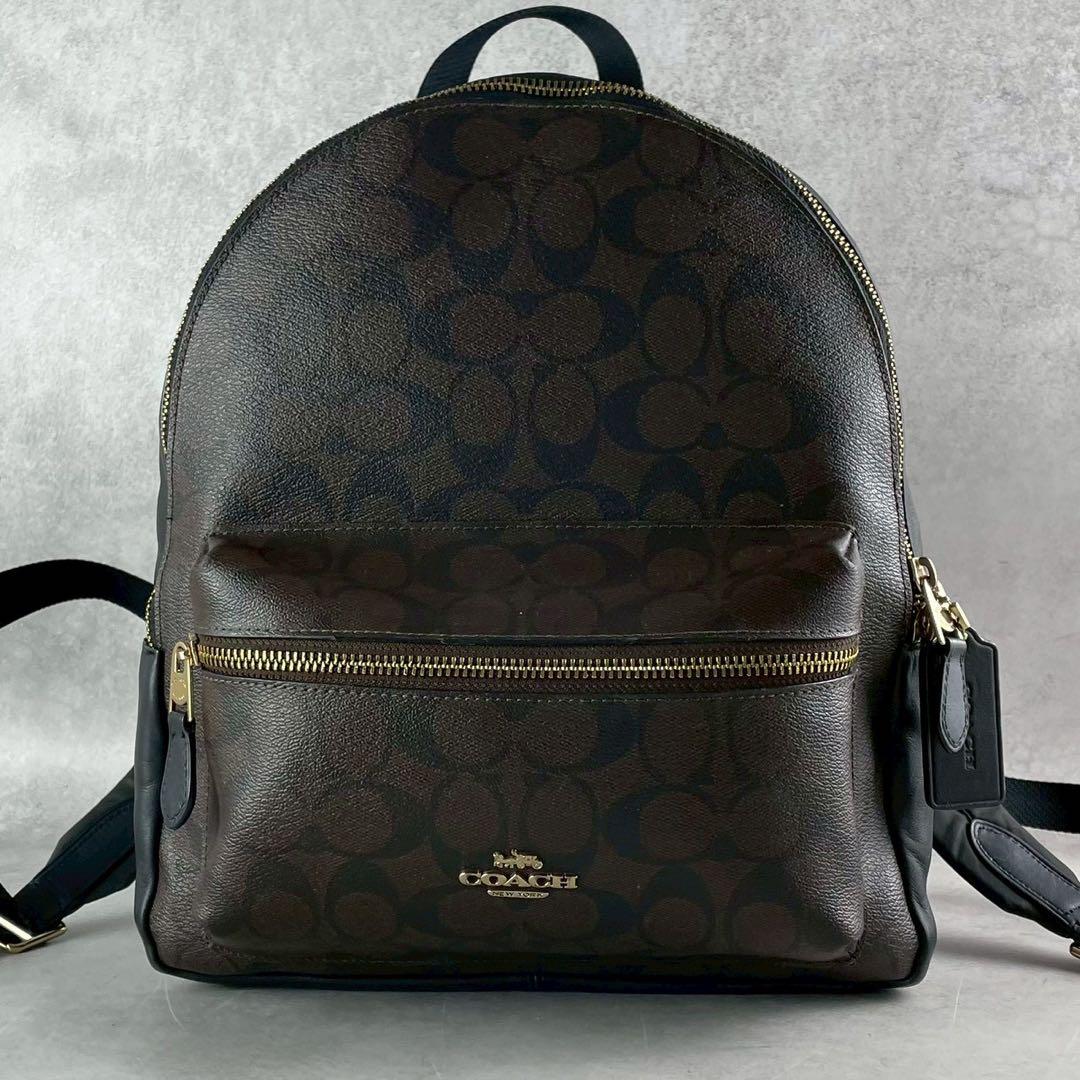 美品✨コーチ　ミディアム　チャーリー　バックパック　シグネチャー　PVC×レザー