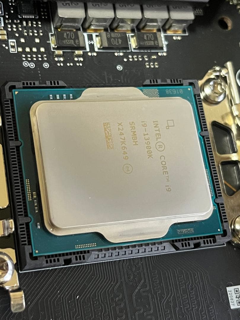 マザーボード Intel Core i9 13900K + MSI Z690I Unify