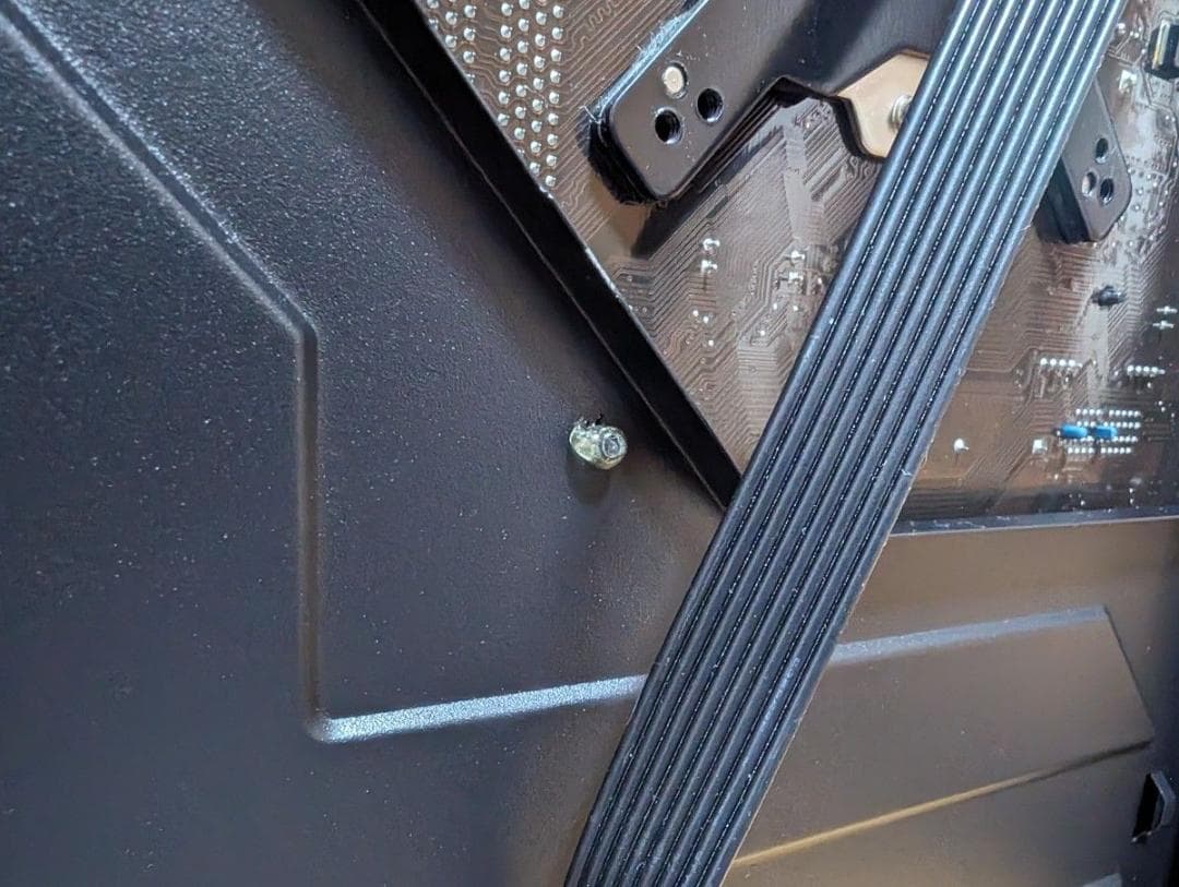 自作静音PC／i5 3470／SSD180GB／MEM16GB／R7 250