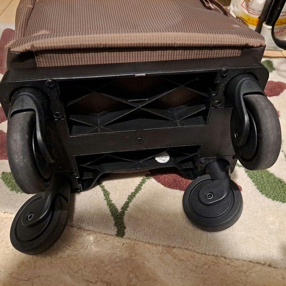 美品　スワニー　ルバンドIII75mm キャスター　4輪ストッパー