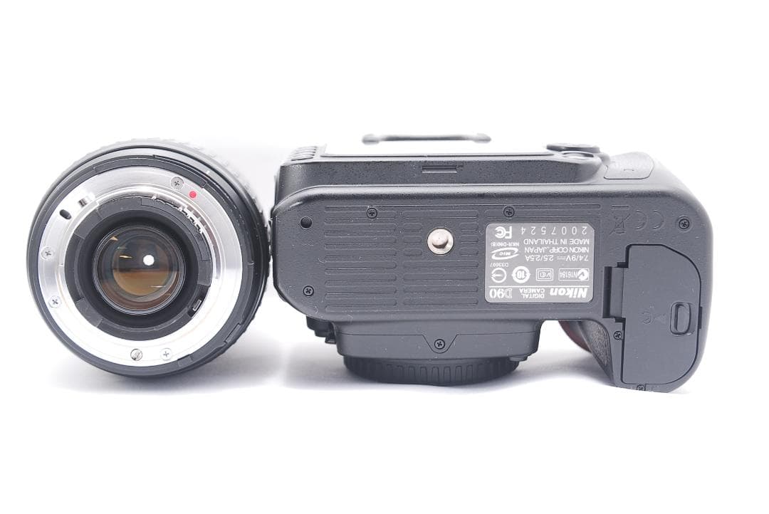 ✨不朽の名作✨Nikon D90望遠レンズセット、豪華おまけつき（２枚目以降）✨