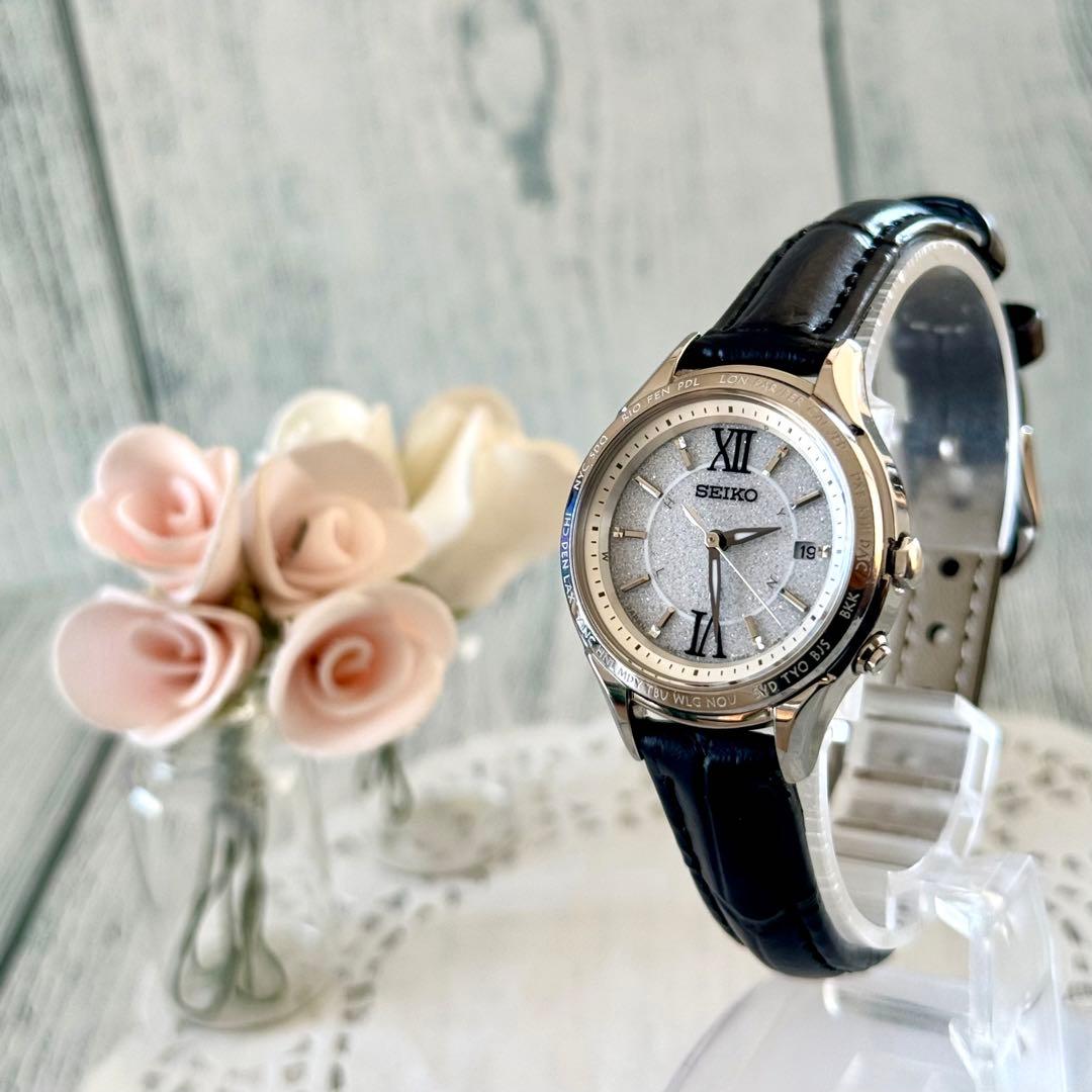 【希少】SEIKO ルキア 腕時計 1B25-0AH0 電波ソーラー ラメ文字盤