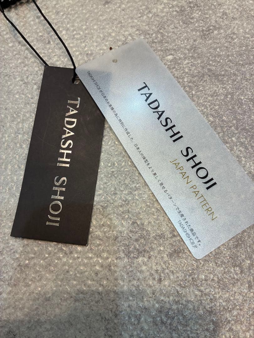 Yoshi未使用タグ付TADASHI SHOJI 刺繍レースワンピース　4