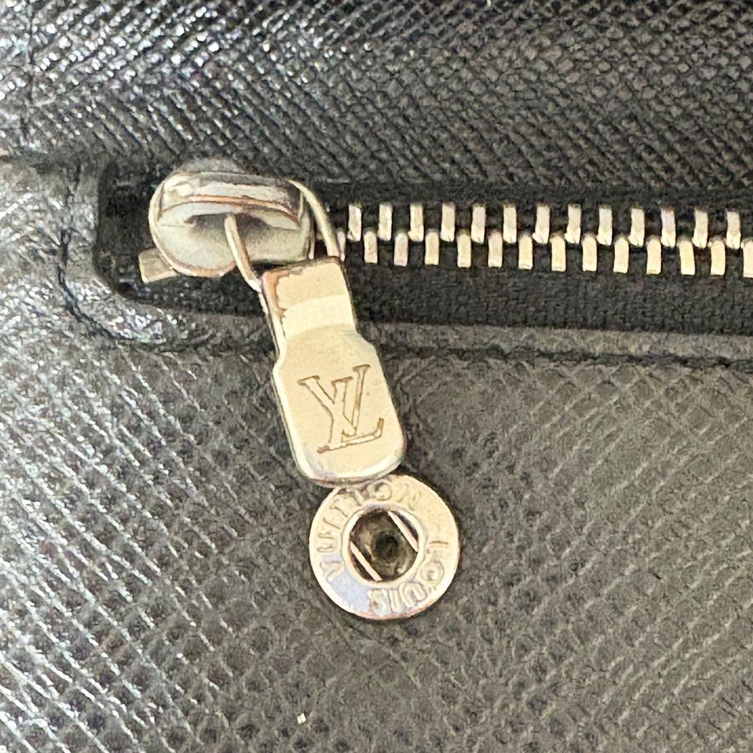 ルイヴィトン　タイガ　ポルトフォイユ　アコルディオン　長財布　正規品