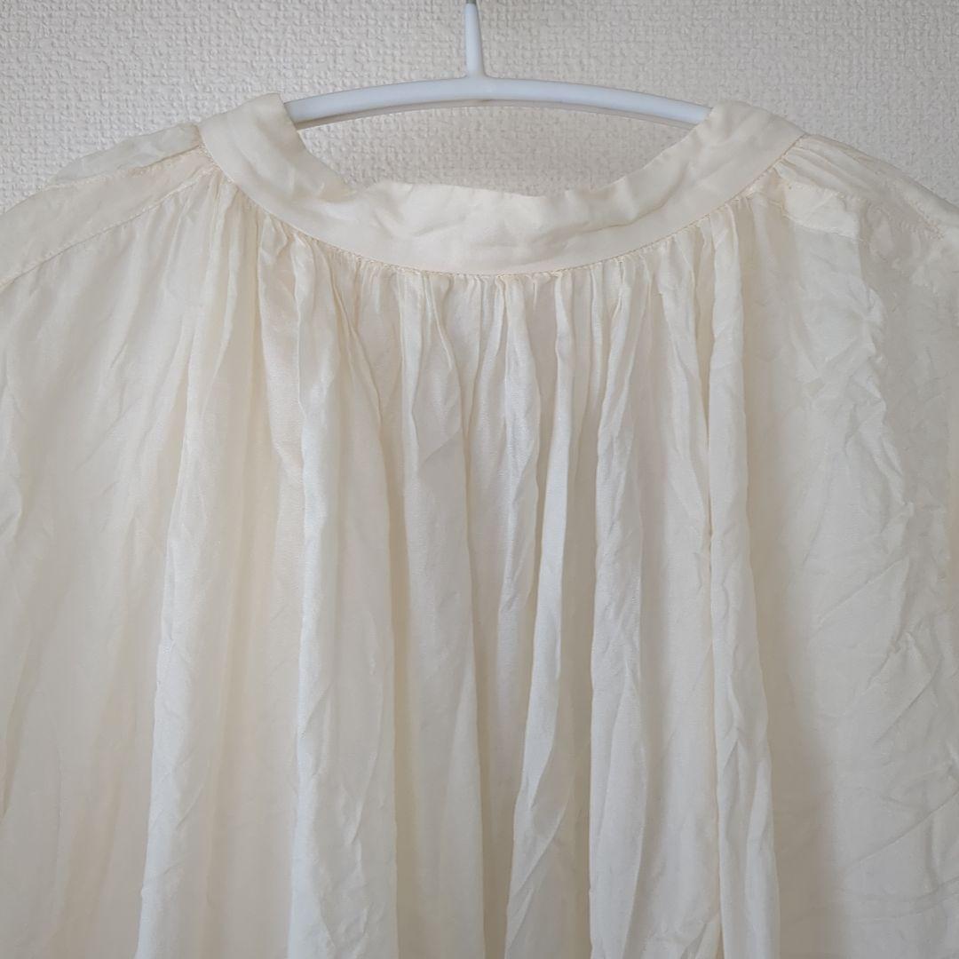 も*も様 ARTS＆SCIENCE　ギャザー　チャーチ　スモック　ブラウス　シル