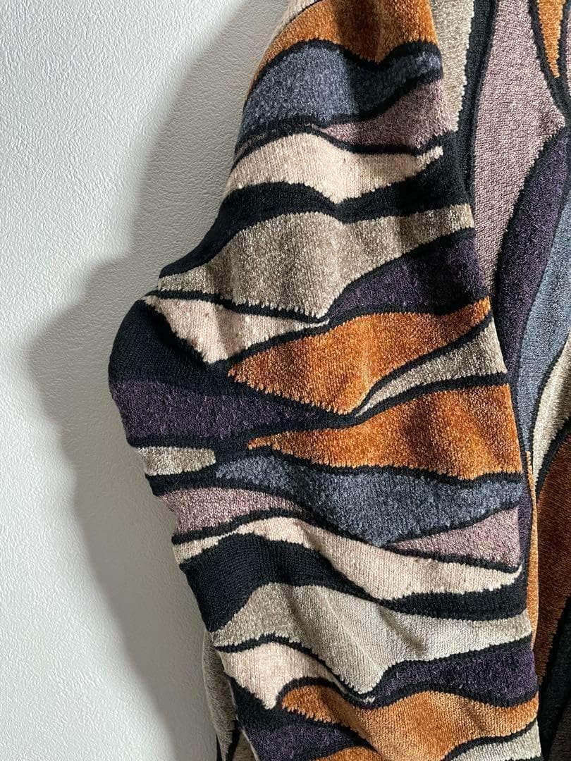 【個性派古着】レトロ CORSINI ITALIA 3Dニット L クージー風