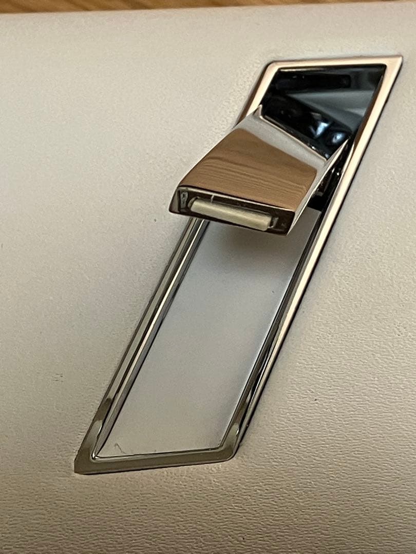 美品　harman/kardon ESQUIRE MINI ワイヤレススピーカー