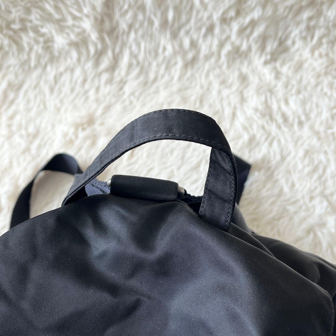 未使用級✨PRADA プラダ　リュックサック　ナイロン　ブラック　三角ロゴ　黒