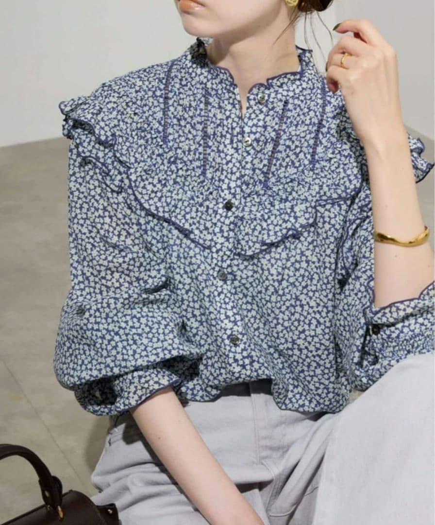 フリルピンタックブラウス SLOBE IENA イエナ トップス ブルー