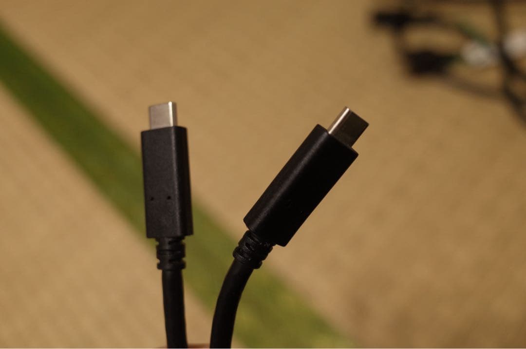 Dell 27 4kモニター U2723QE Type-C PD給電、ハブ機能