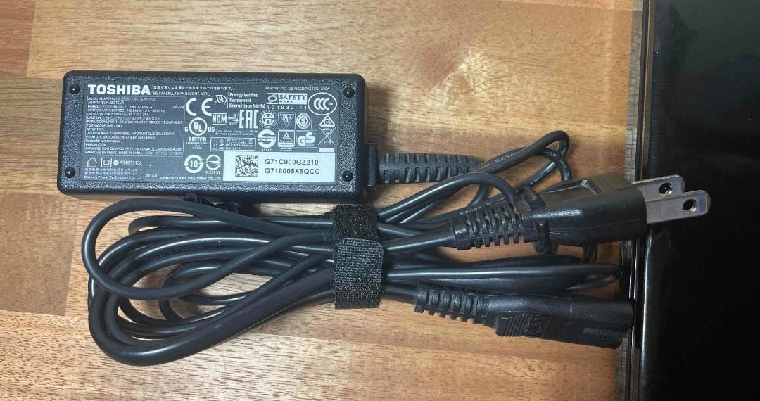 Win11 dynabook FHD15.6画面 メモリ8GB SSD256GB