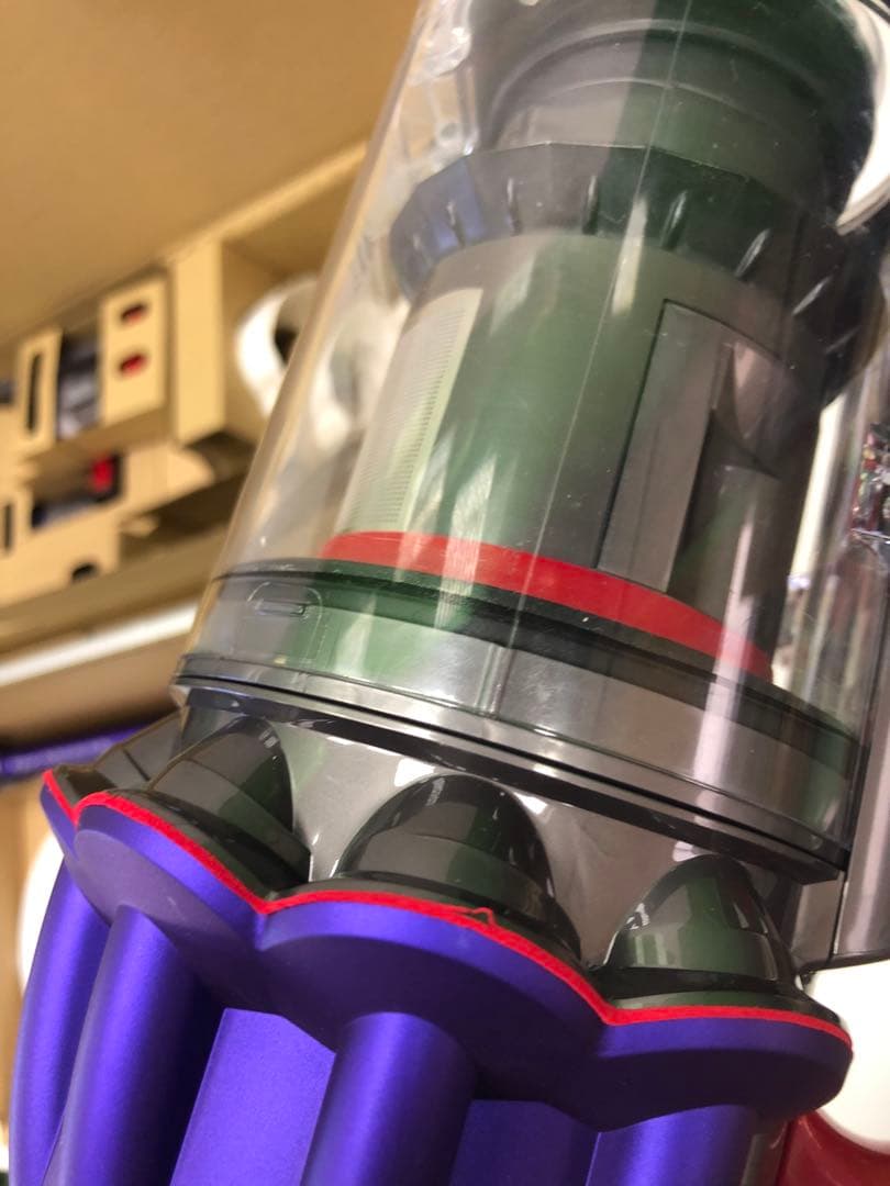 アウトレット品　ダイソン コードレス掃除機 Slim Fluffy軽量 SV18