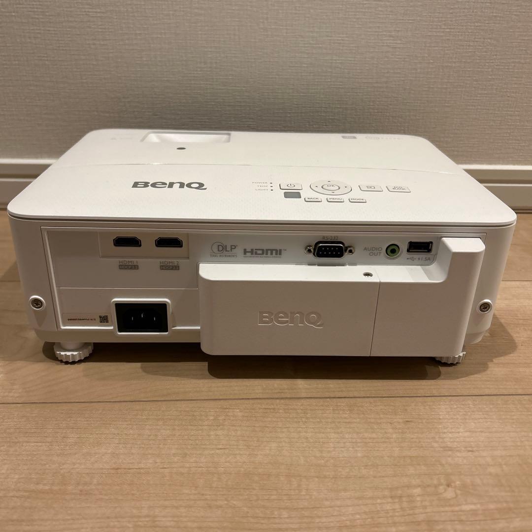 BenQ TK700STi 4K ゲーミングプロジェクター