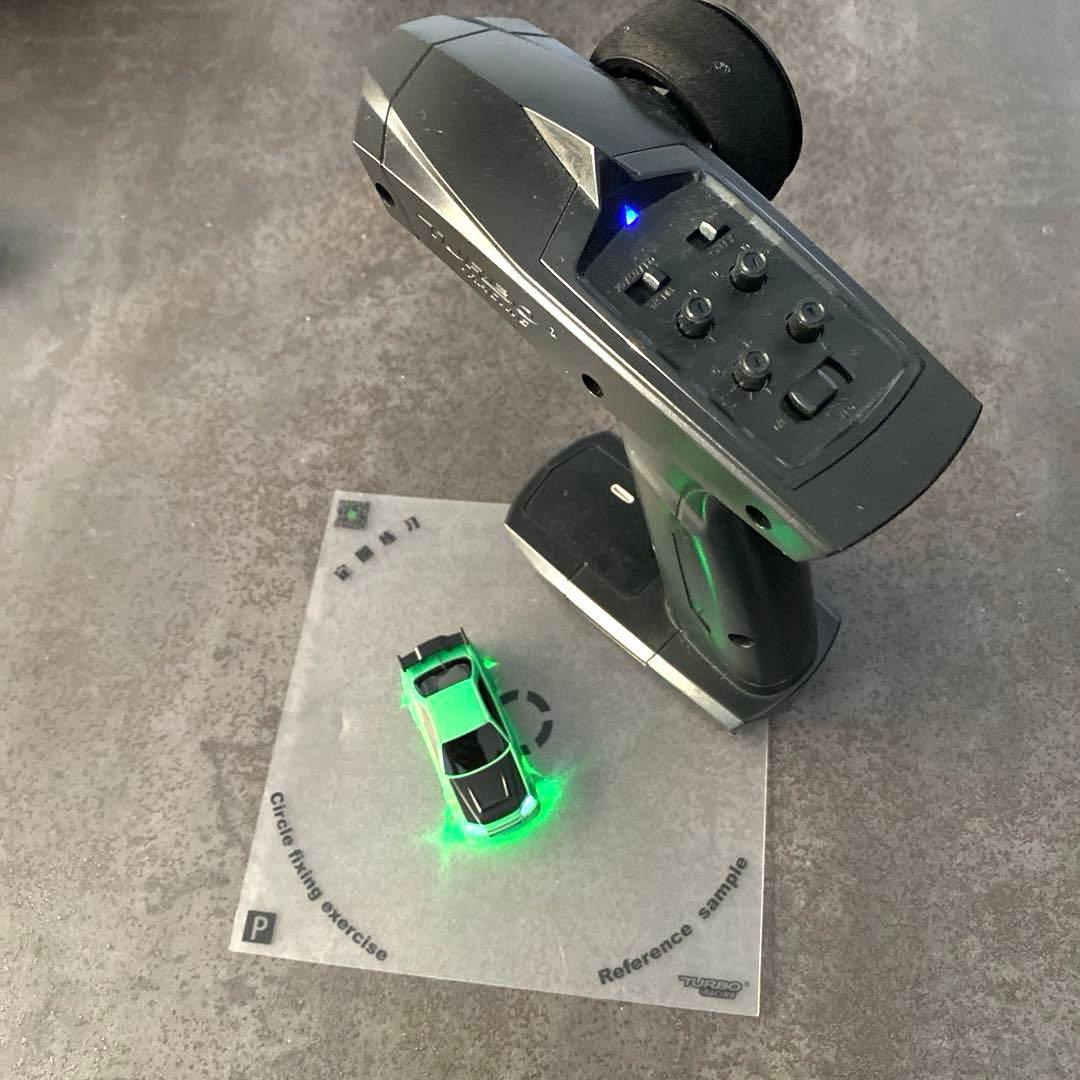 Turbo Racing 1/76 C64-GN ドリフトカー グリーン