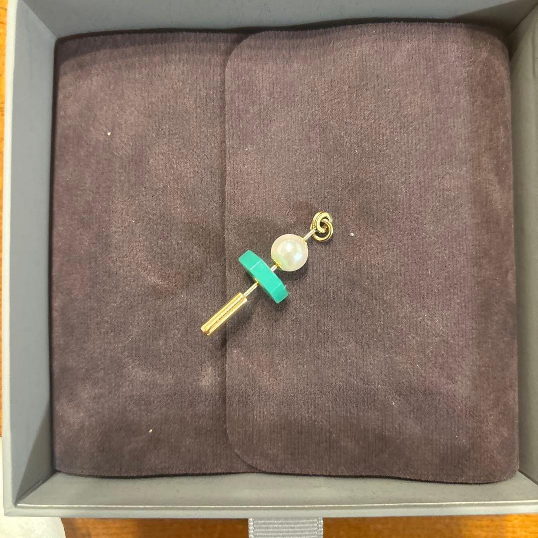 要確認Hirotaka スピアピアス　片耳用 石3点付き